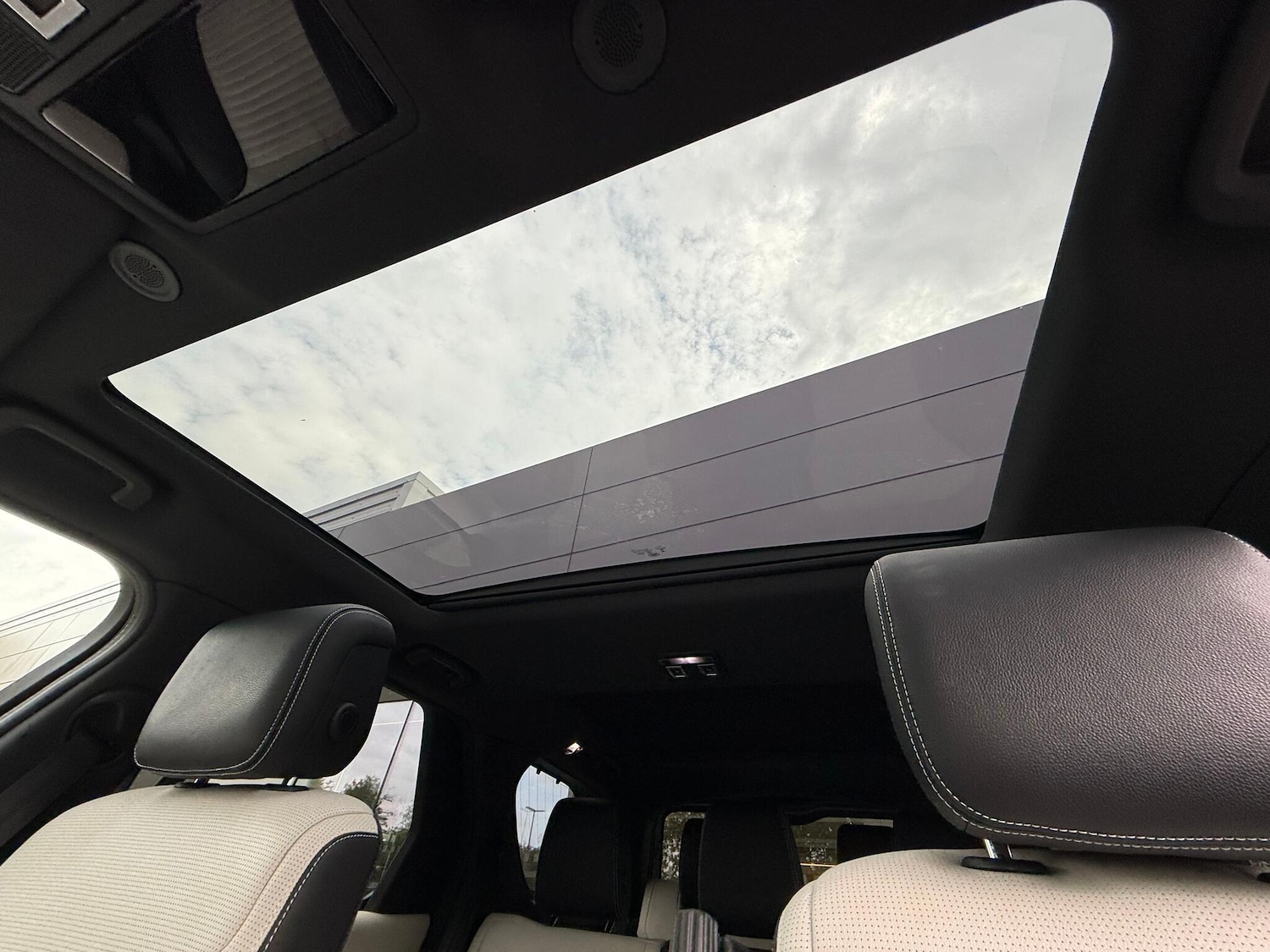 Used Land Rover Discovery 2021 for sale - 76136545: Photo 5