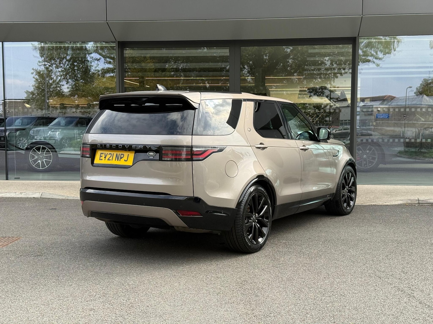 Used Land Rover Discovery 2021 for sale - 76136545: Photo 7