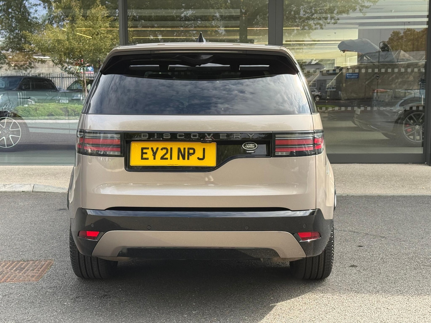 Used Land Rover Discovery 2021 for sale - 76136545: Photo 8