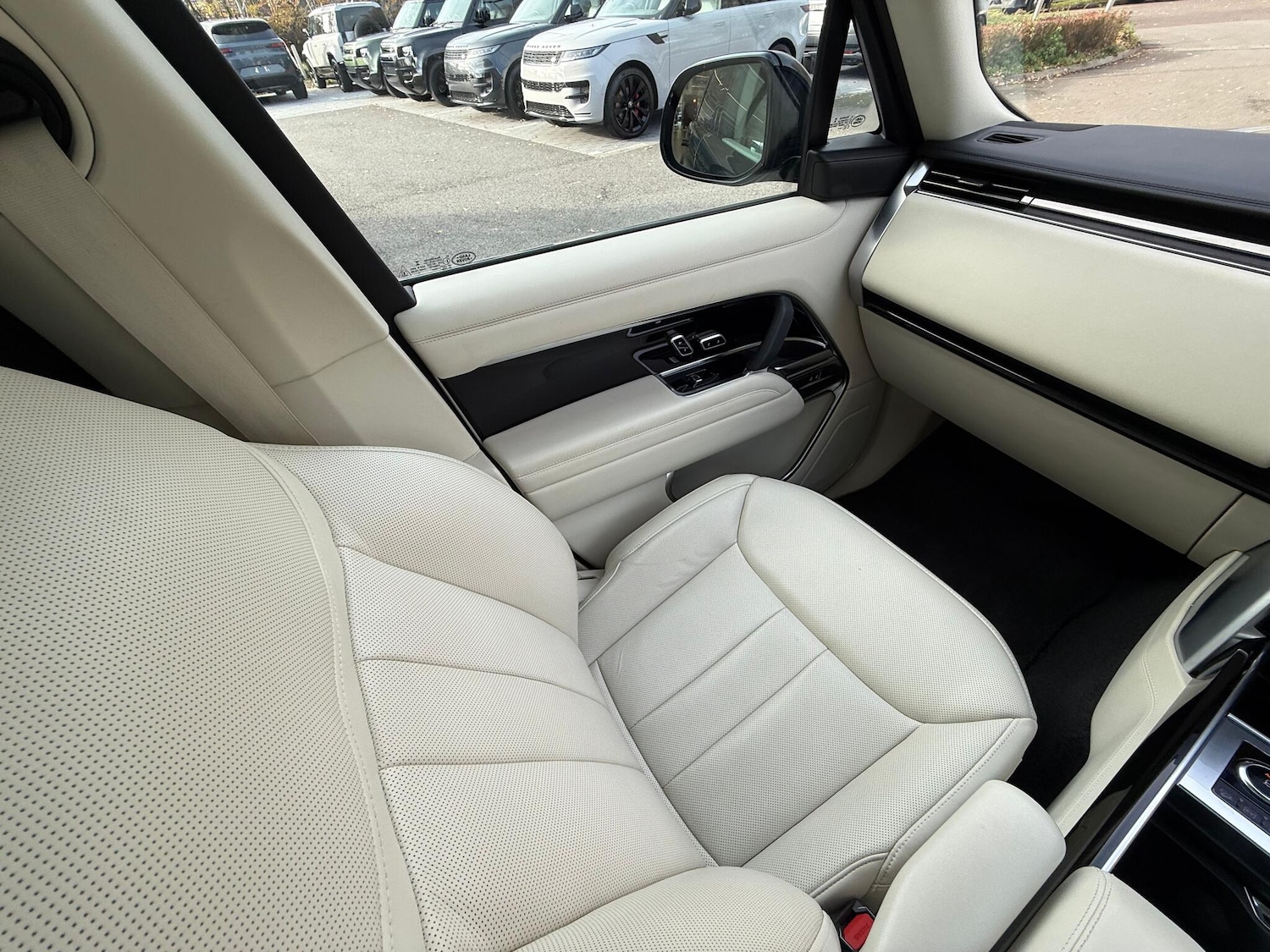 Used Land Rover Range Rover 2022 for sale - 76646264: Photo 12