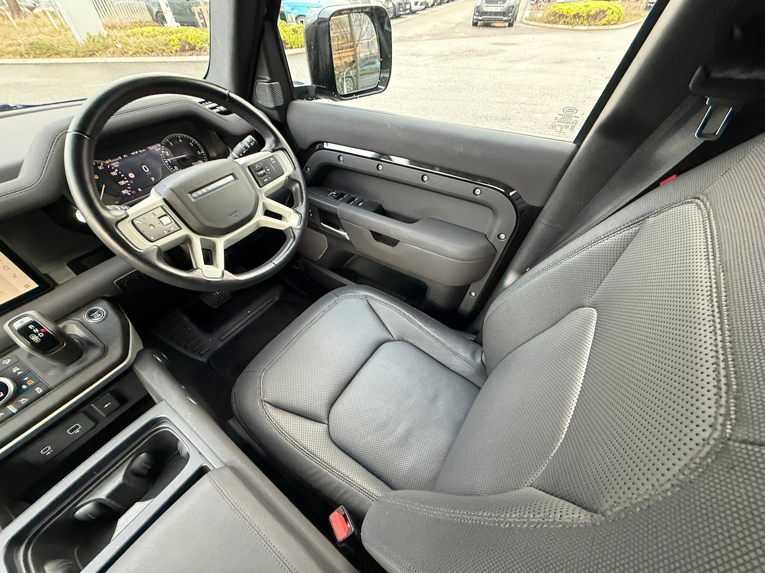 Used Land Rover Defender 2022 for sale - 77155810: Photo 13