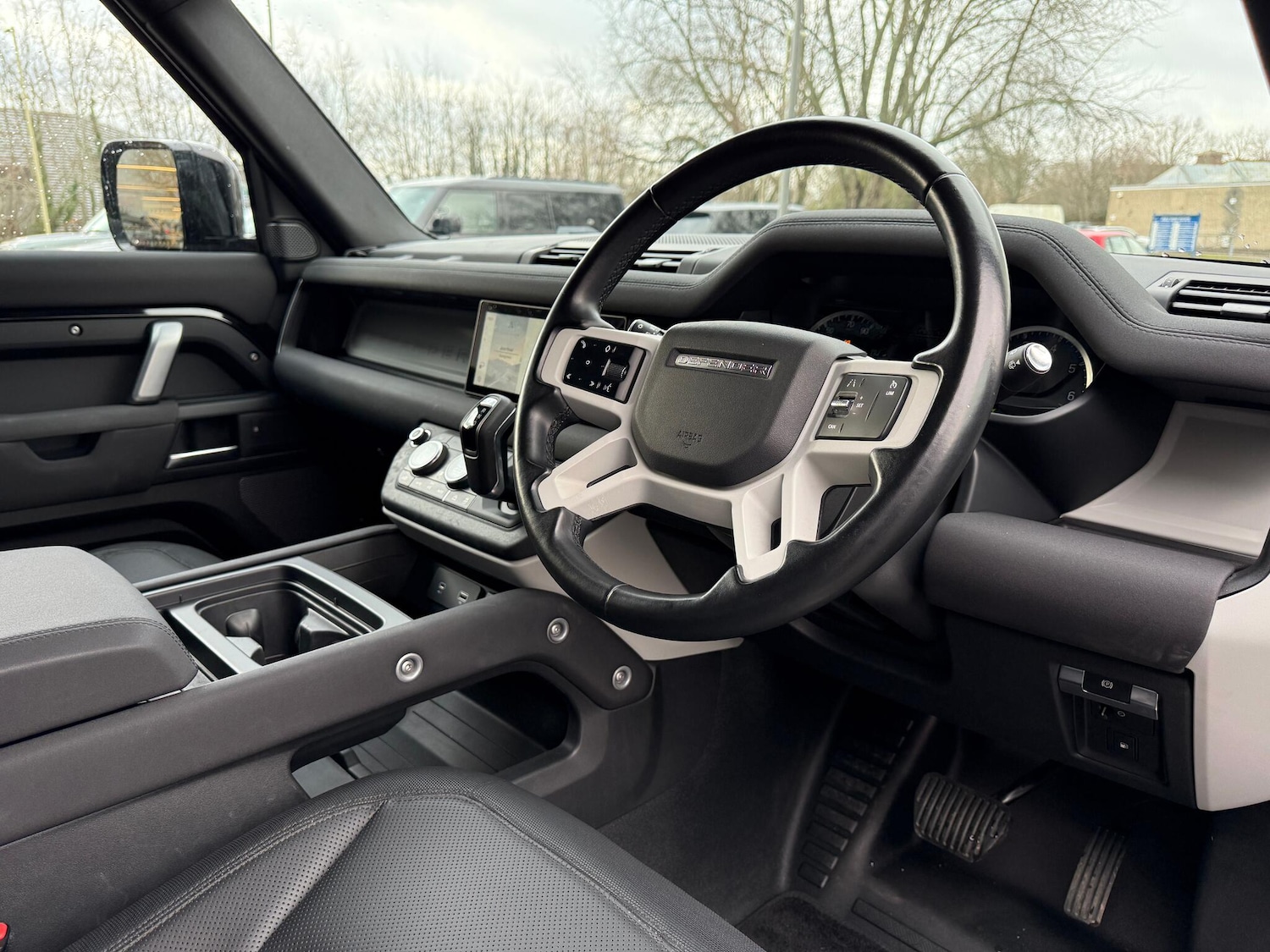 Used Land Rover Defender 2022 for sale - 77155810: Photo 28