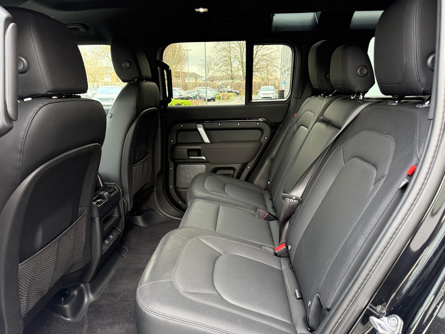 Used Land Rover Defender 2022 for sale - 77155810: Photo 41