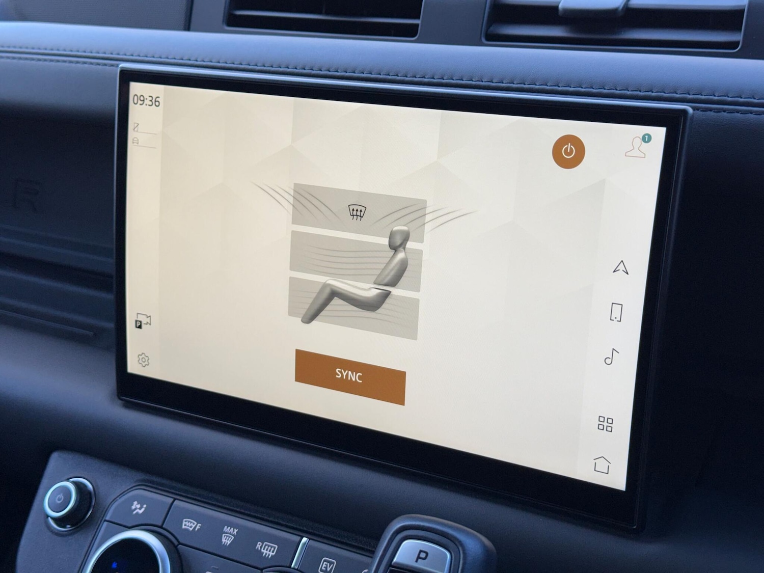 Used Land Rover Defender 2023 for sale - 77028946: Photo 17