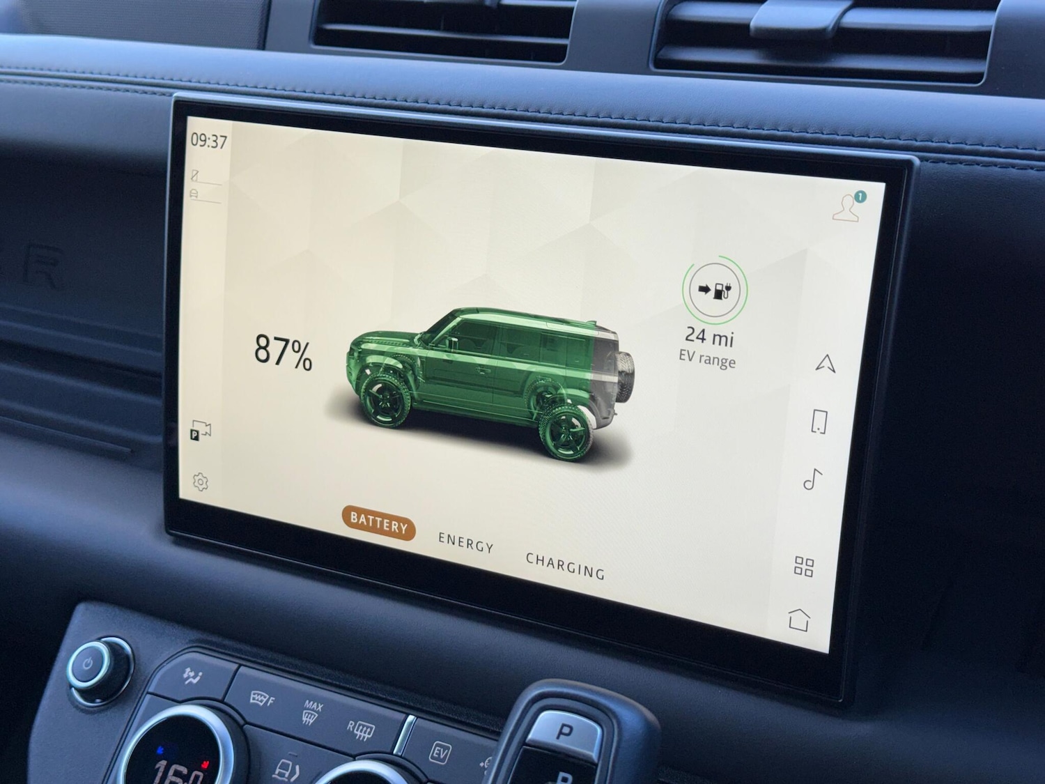 Used Land Rover Defender 2023 for sale - 77028946: Photo 21