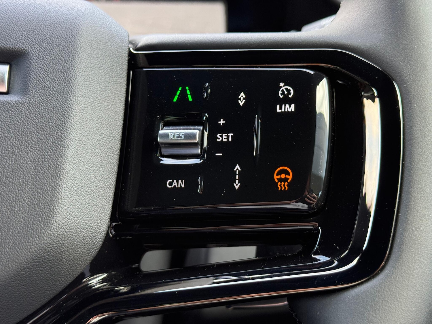 Used Land Rover Range Rover Evoque 2025 for sale - 77120084: Photo 27