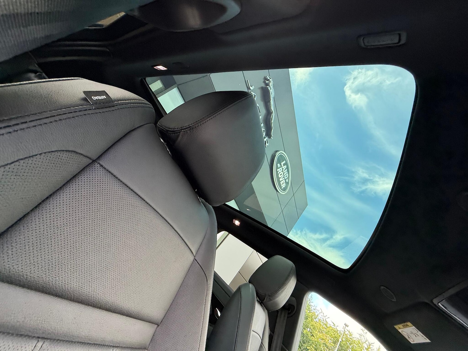 Used Land Rover Range Rover Evoque 2025 for sale - 77120084: Photo 36