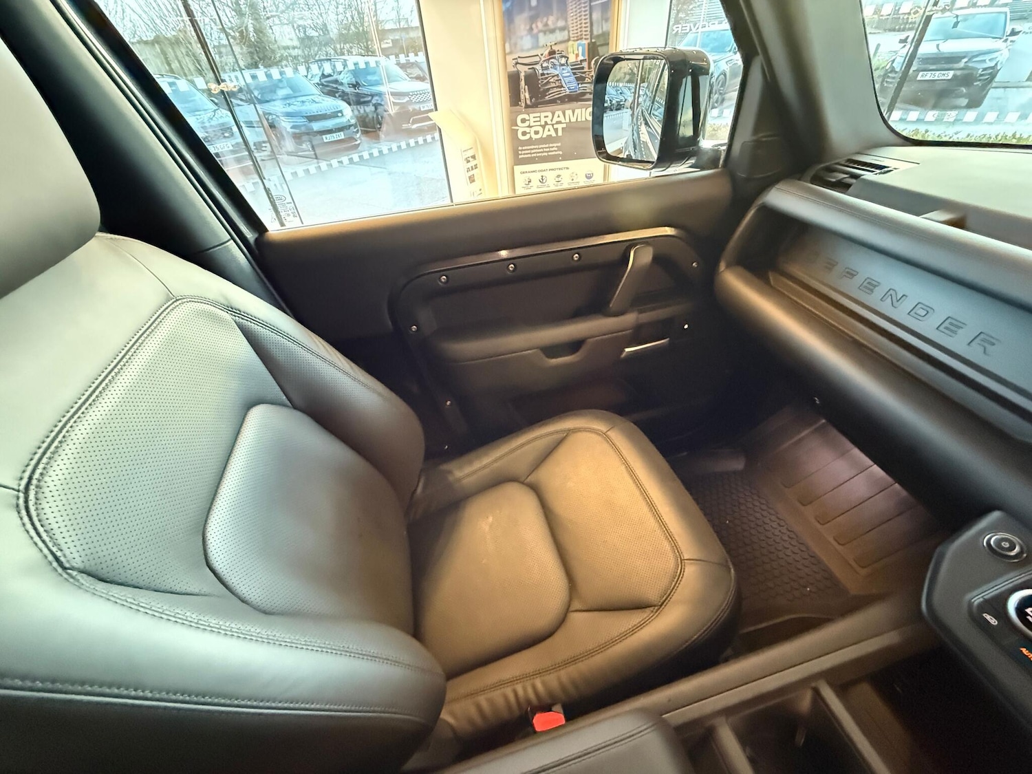 Used Land Rover Defender 2025 for sale - 77305132: Photo 12