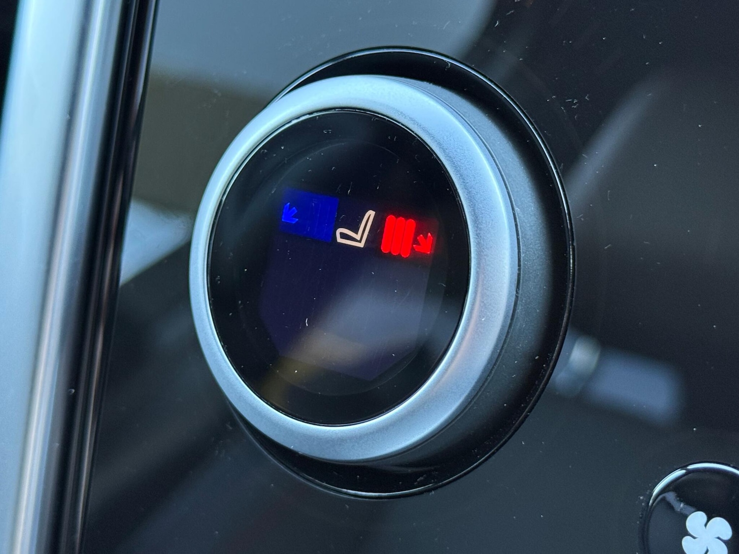 Used Land Rover Discovery Sport 2022 for sale - 76122141: Photo 18