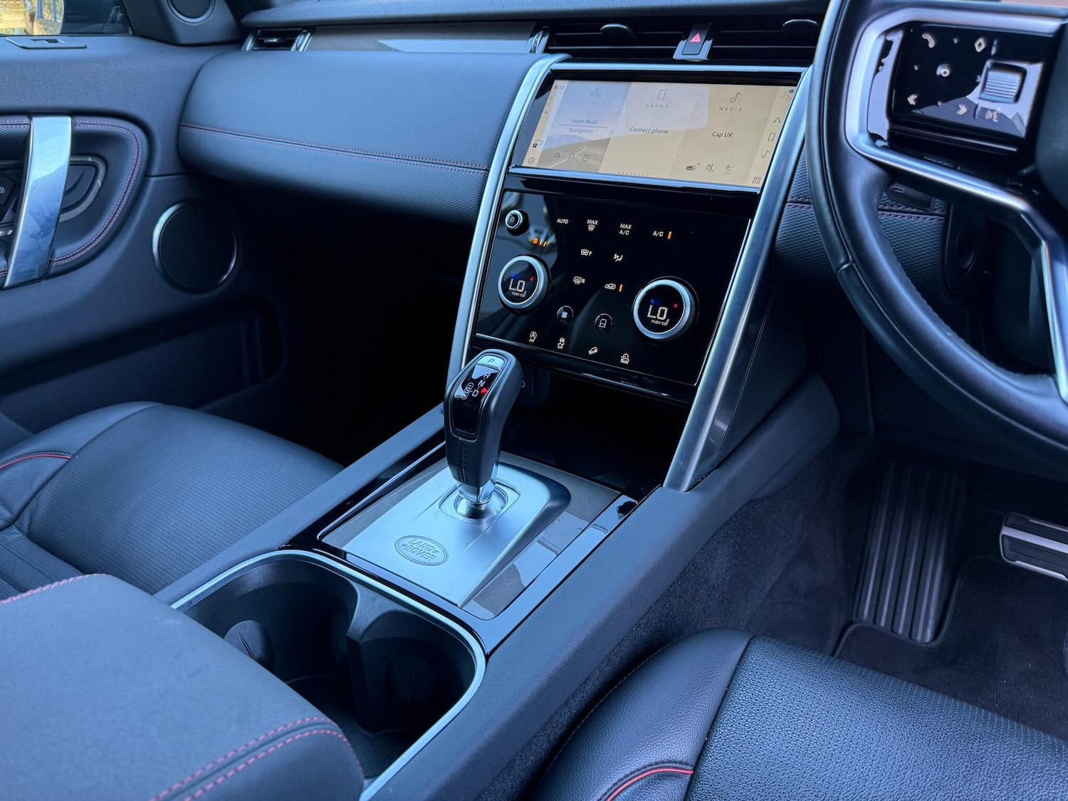 Used Land Rover Discovery Sport 2022 for sale - 76122141: Photo 19