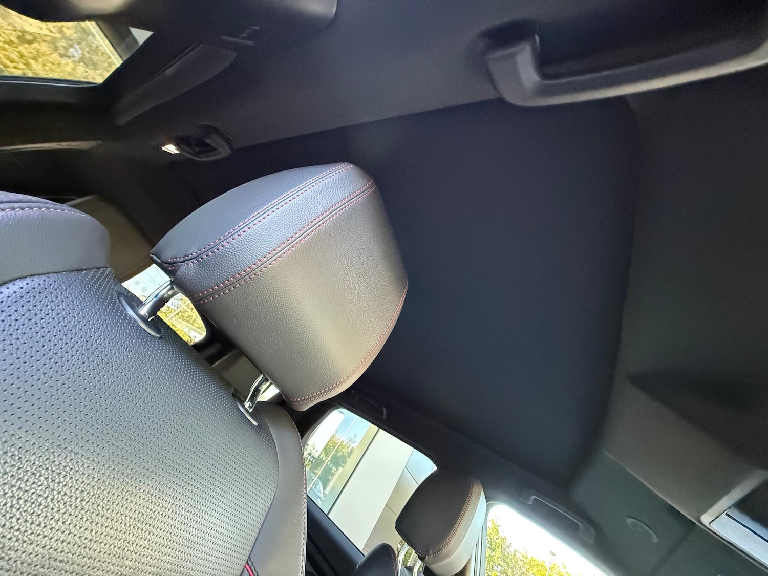 Used Land Rover Discovery Sport 2022 for sale - 76122141: Photo 36