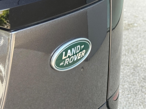 Used Land Rover Range Rover Velar 2023 for sale - 75232779: Photo 15