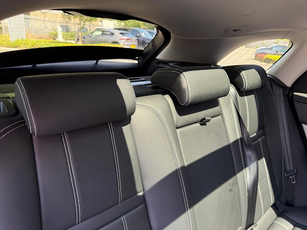 Used Land Rover Range Rover Velar 2023 for sale - 75232779: Photo 26