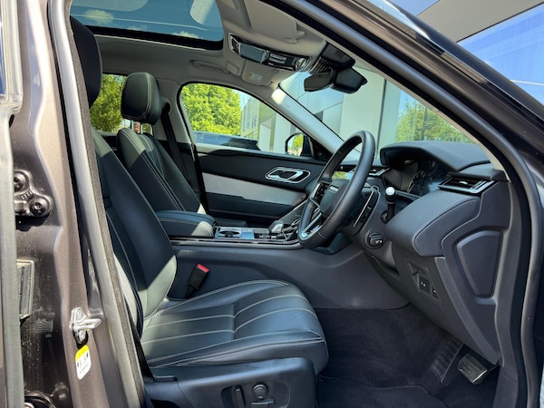 Used Land Rover Range Rover Velar 2023 for sale - 75232779: Photo 27