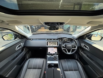 Used Land Rover Range Rover Velar 2023 for sale - 75232779: Photo