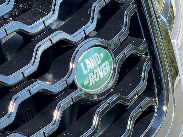 Used Land Rover Range Rover Velar 2023 for sale - 75232779: Photo 53