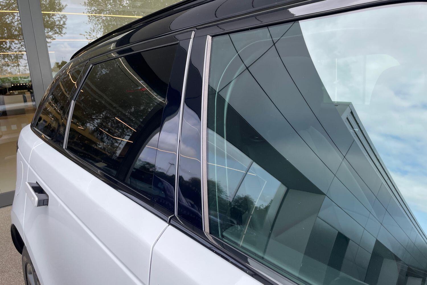 Used Land Rover Range Rover Velar 2025 for sale - 76976197: Photo 25