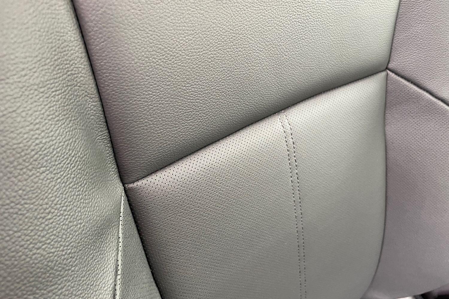 Used Land Rover Range Rover Velar 2025 for sale - 76976197: Photo 34