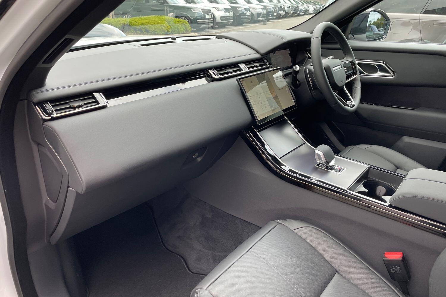 Used Land Rover Range Rover Velar 2025 for sale - 76976197: Photo 50