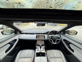 Used Land Rover Range Rover Evoque 2022 for sale - 77267379: Photo