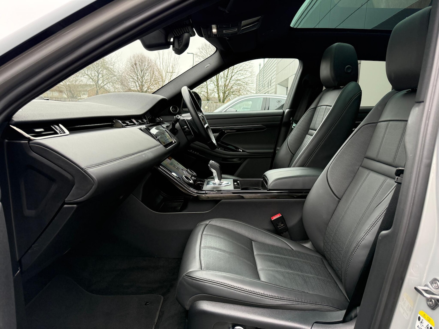 Used Land Rover Range Rover Evoque 2023 for sale - 77612770: Photo 10