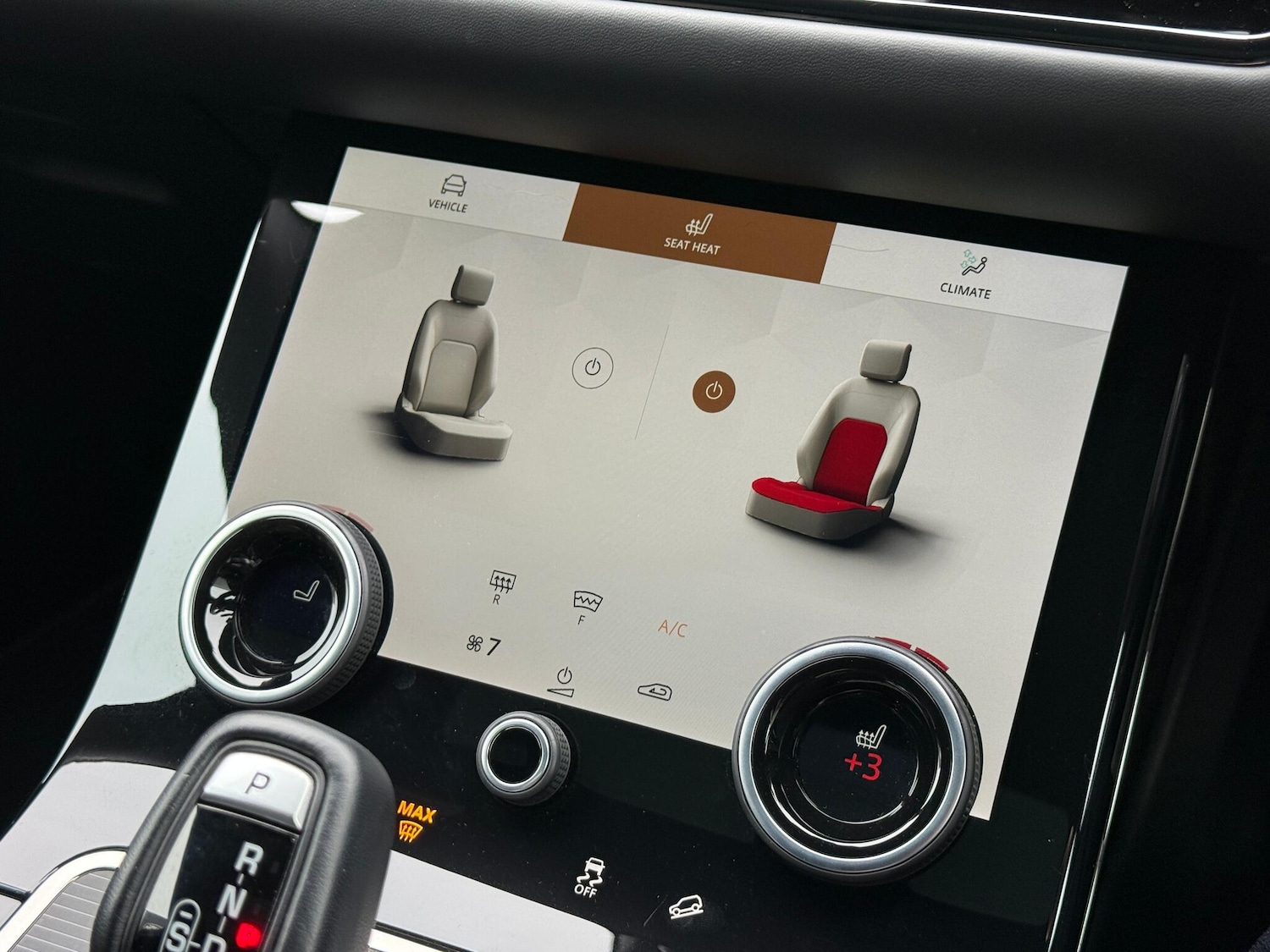 Used Land Rover Range Rover Evoque 2023 for sale - 77612770: Photo 17