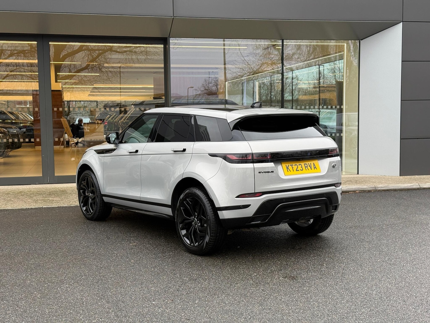 Used Land Rover Range Rover Evoque 2023 for sale - 77612770: Photo 30