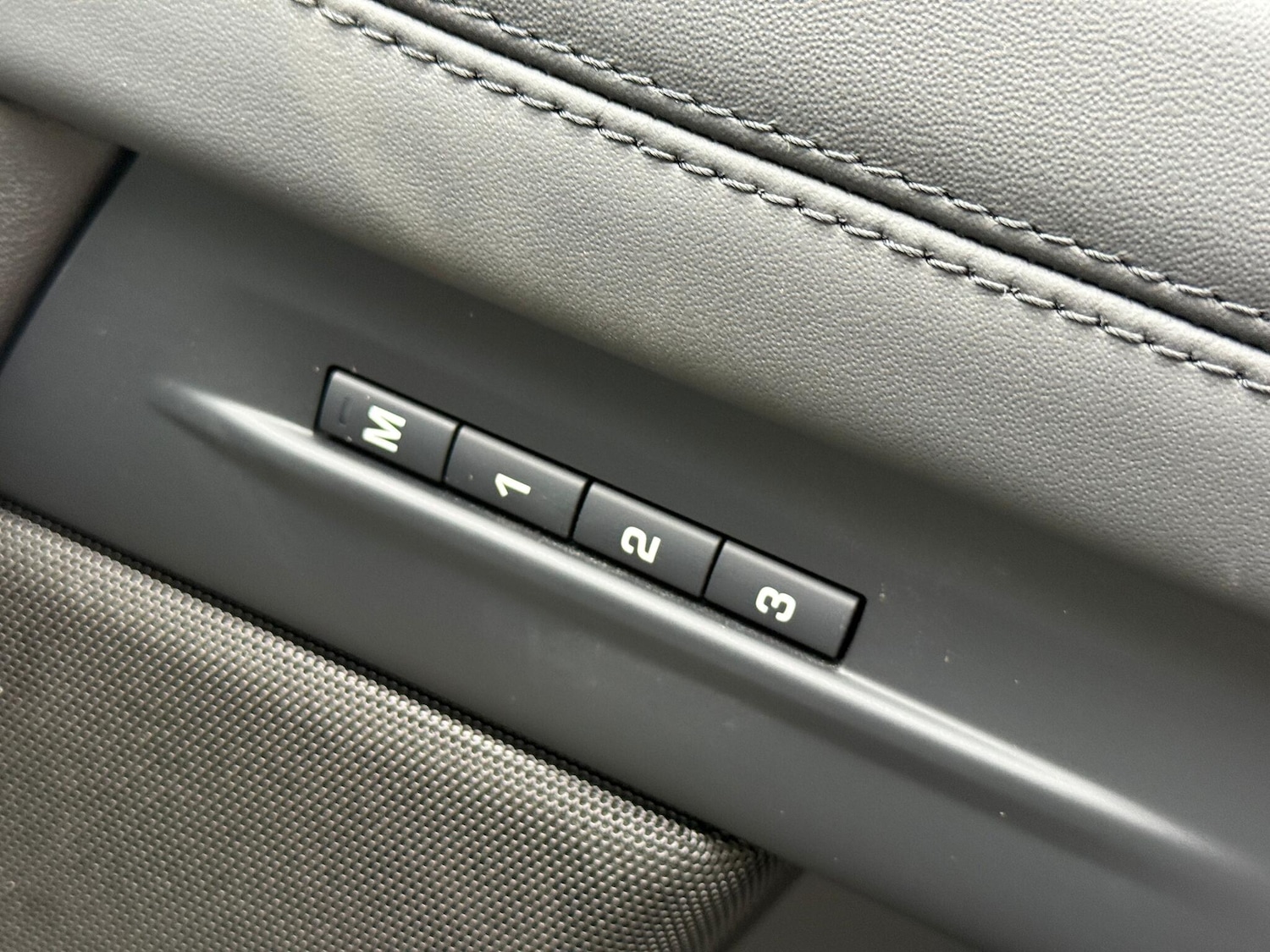 Used Land Rover Range Rover Evoque 2023 for sale - 77612770: Photo 51