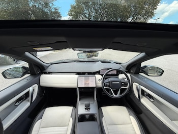 Used Land Rover Discovery Sport 2024 for sale - 75884052: Photo