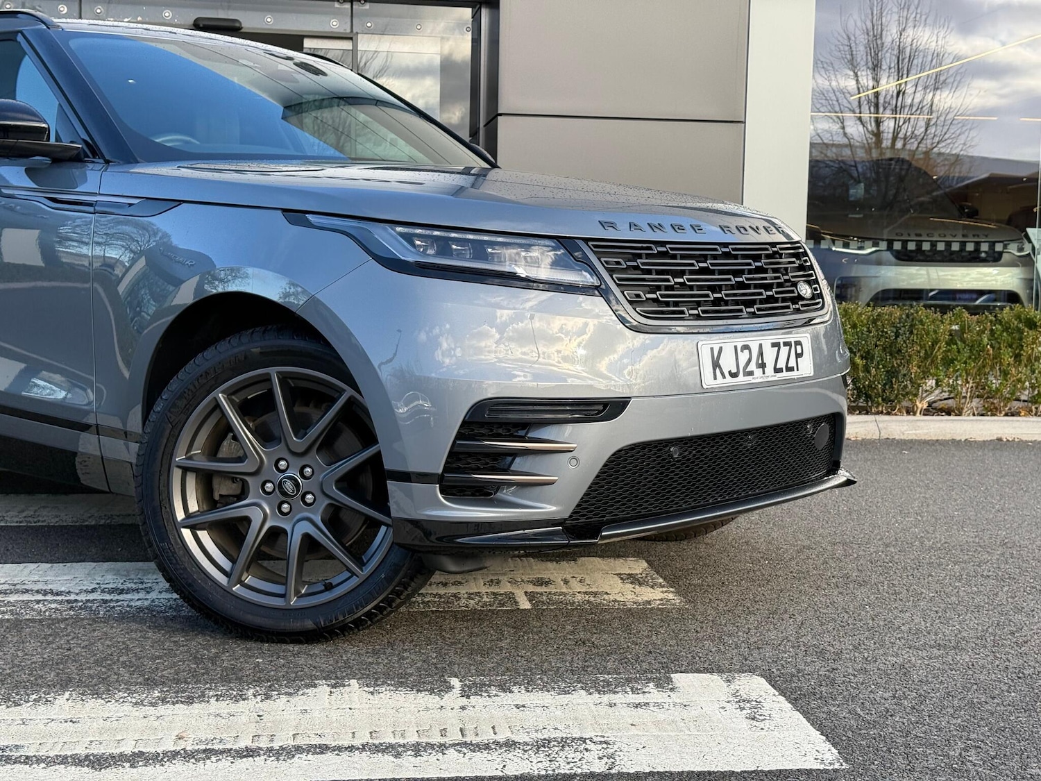 Used Land Rover Range Rover Velar 2024 for sale - 76619993: Photo 31