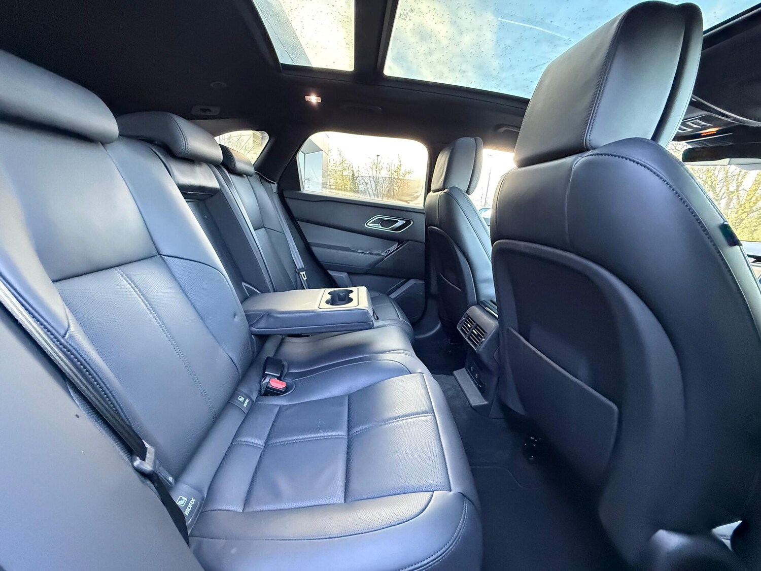 Used Land Rover Range Rover Velar 2024 for sale - 76619993: Photo 41