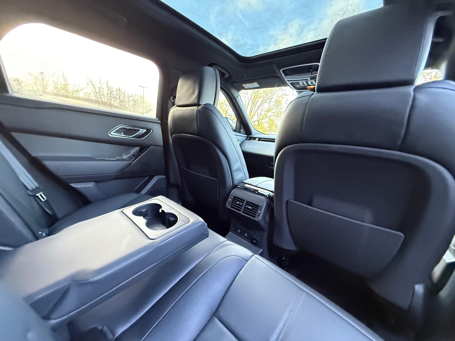 Used Land Rover Range Rover Velar 2024 for sale - 76619993: Photo 43