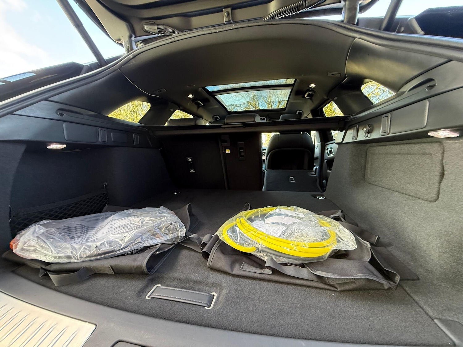 Used Land Rover Range Rover Velar 2024 for sale - 76619993: Photo 44