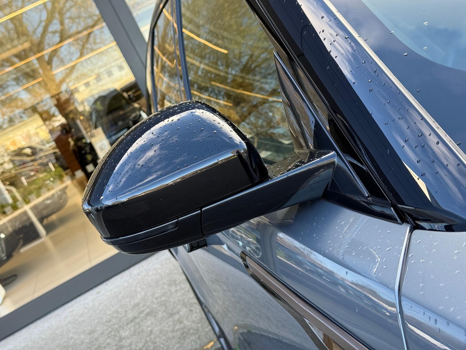 Used Land Rover Range Rover Velar 2024 for sale - 76619993: Photo 52