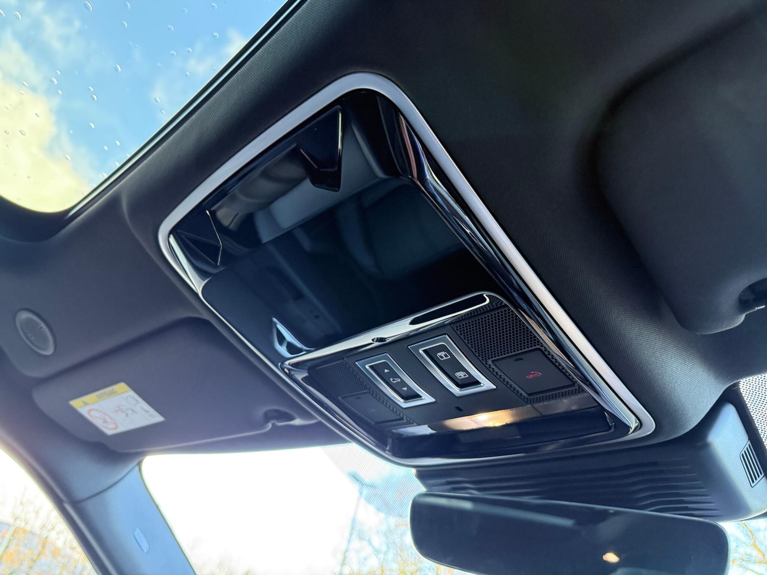 Used Land Rover Range Rover Velar 2024 for sale - 76619993: Photo 53