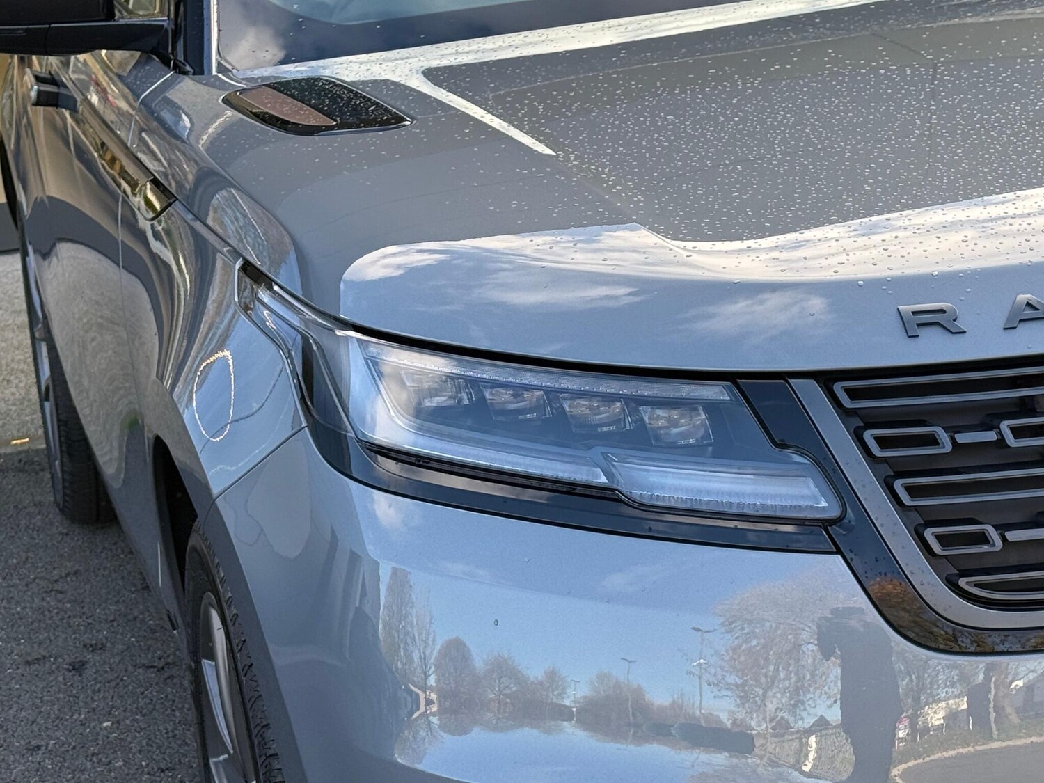 Used Land Rover Range Rover Velar 2024 for sale - 76619993: Photo 54