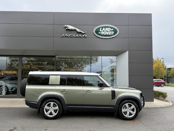 Used Land Rover Defender 130 2023 for sale - 76214985: Photo