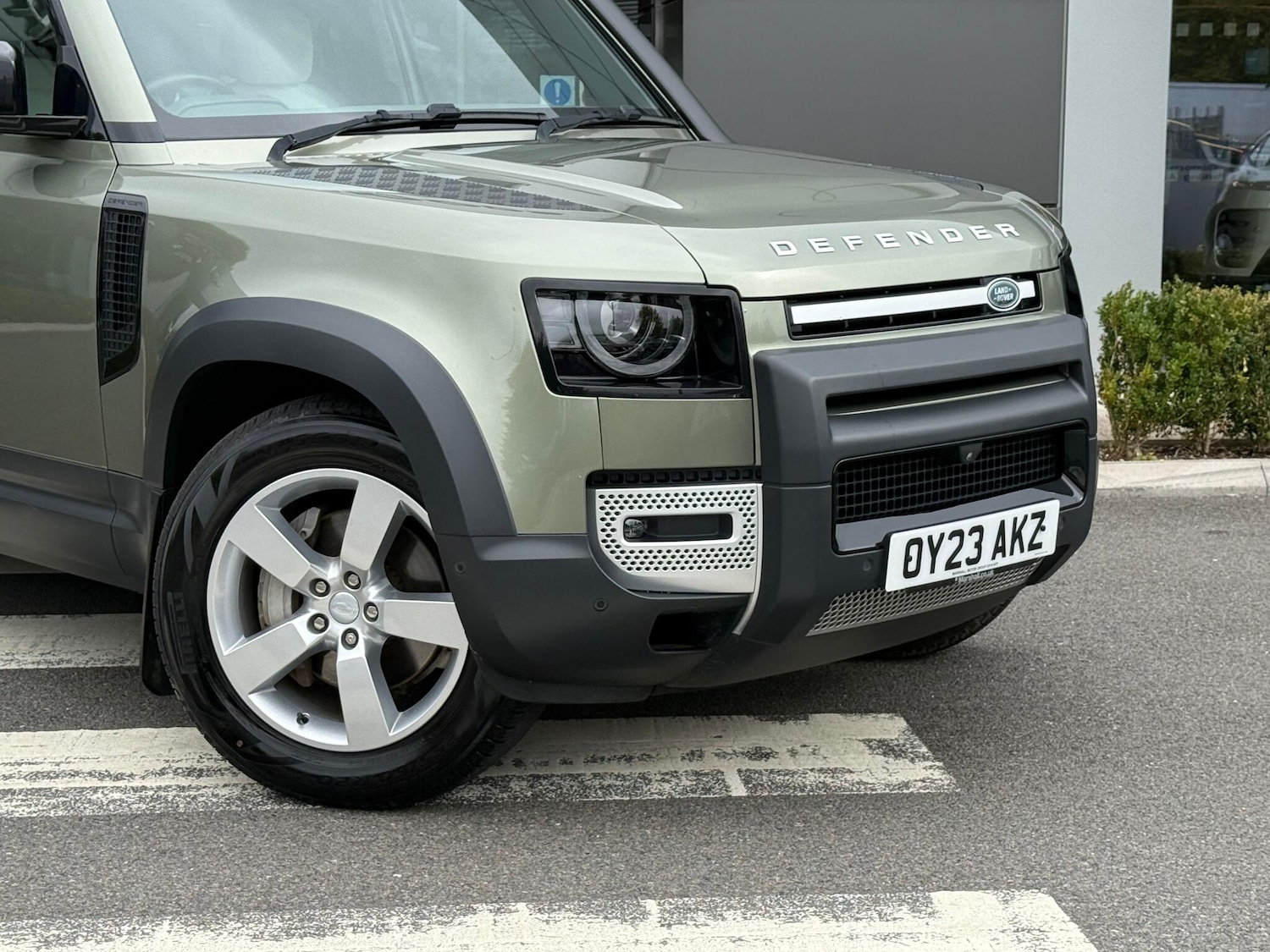 Used Land Rover Defender 130 2023 for sale - 76214985: Photo 31