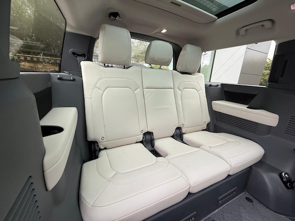 Used Land Rover Defender 130 2023 for sale - 76214985: Photo 35