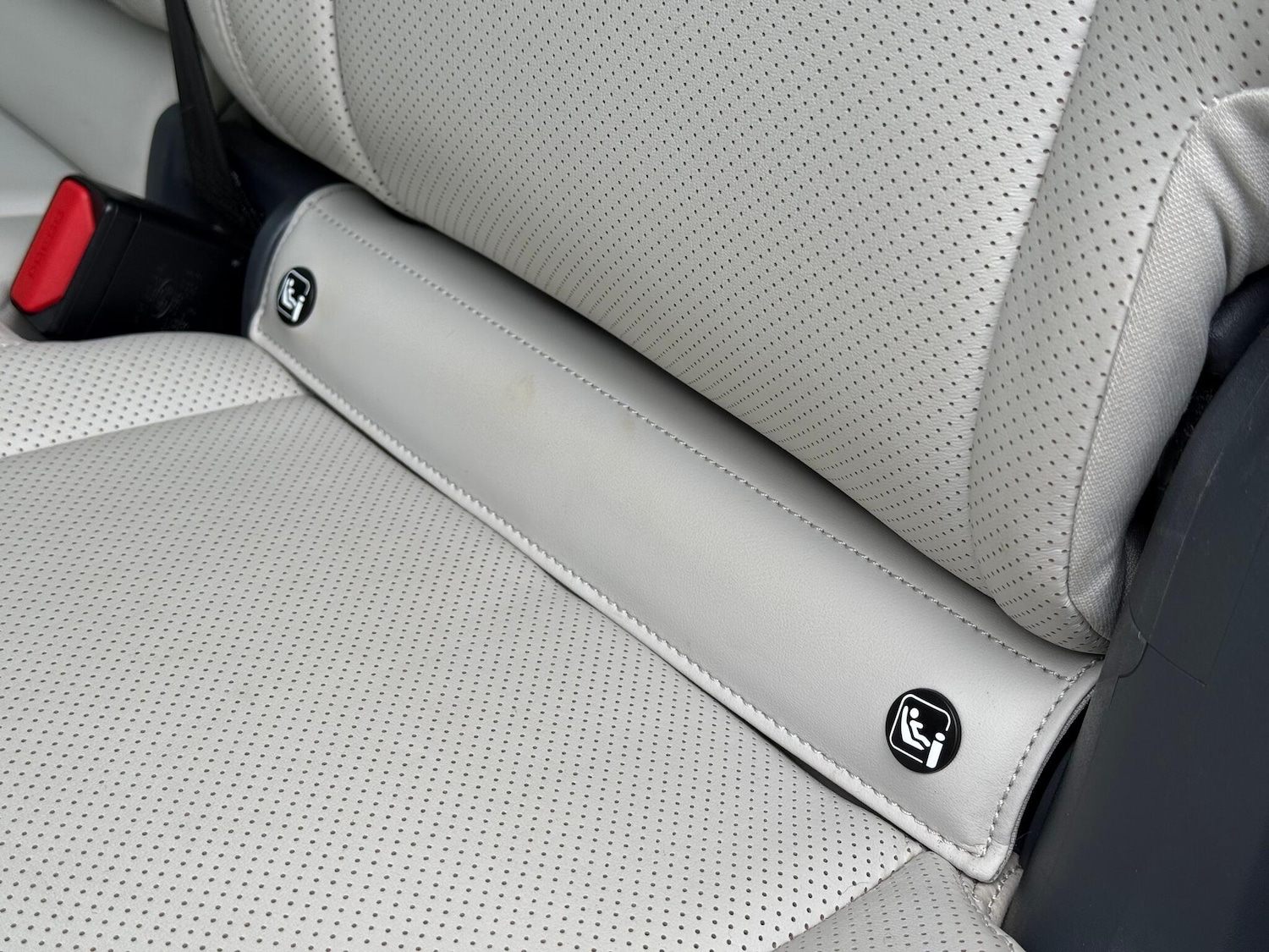 Used Land Rover Defender 130 2023 for sale - 76214985: Photo 49