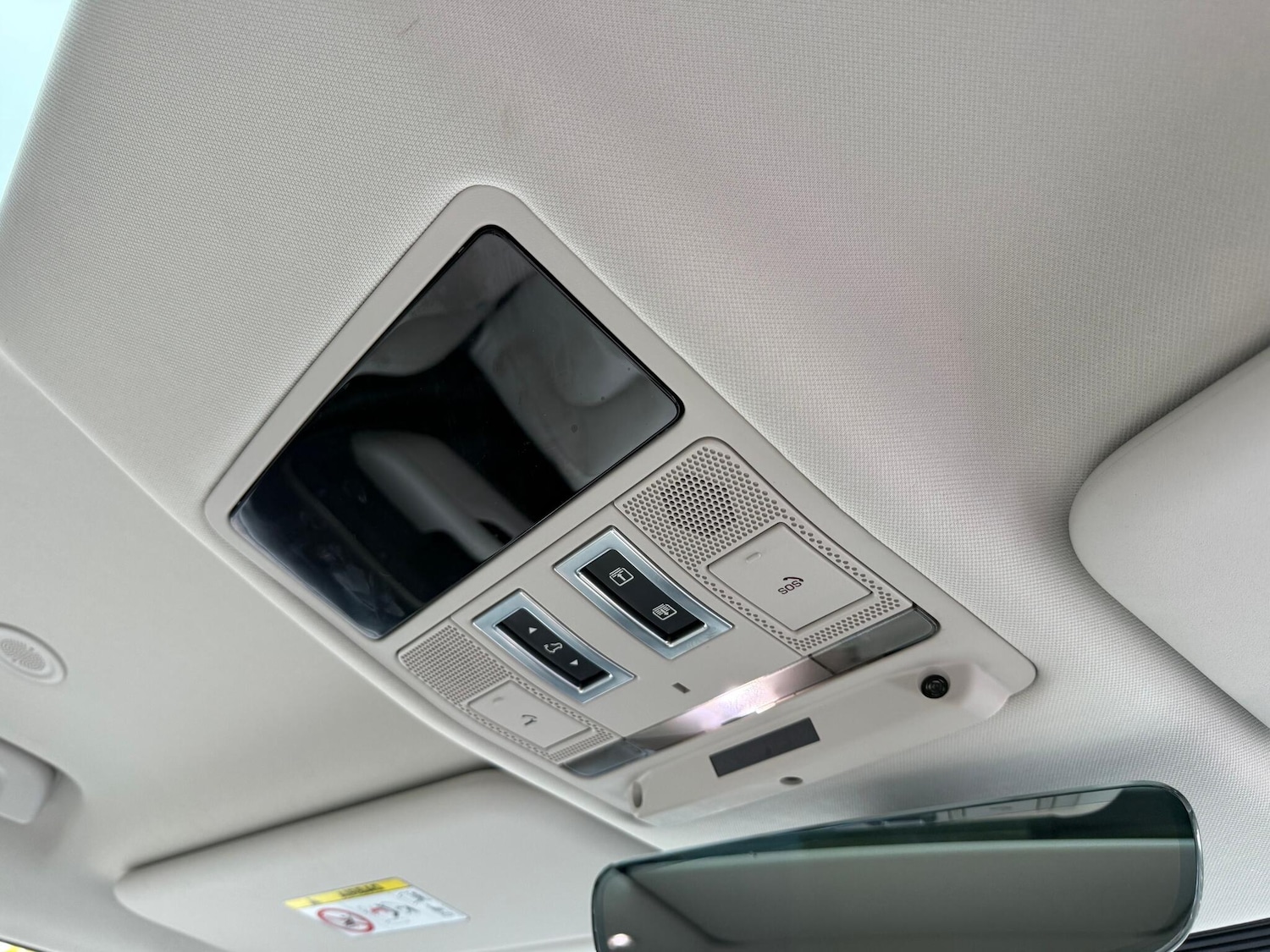 Used Land Rover Defender 130 2023 for sale - 76214985: Photo 55