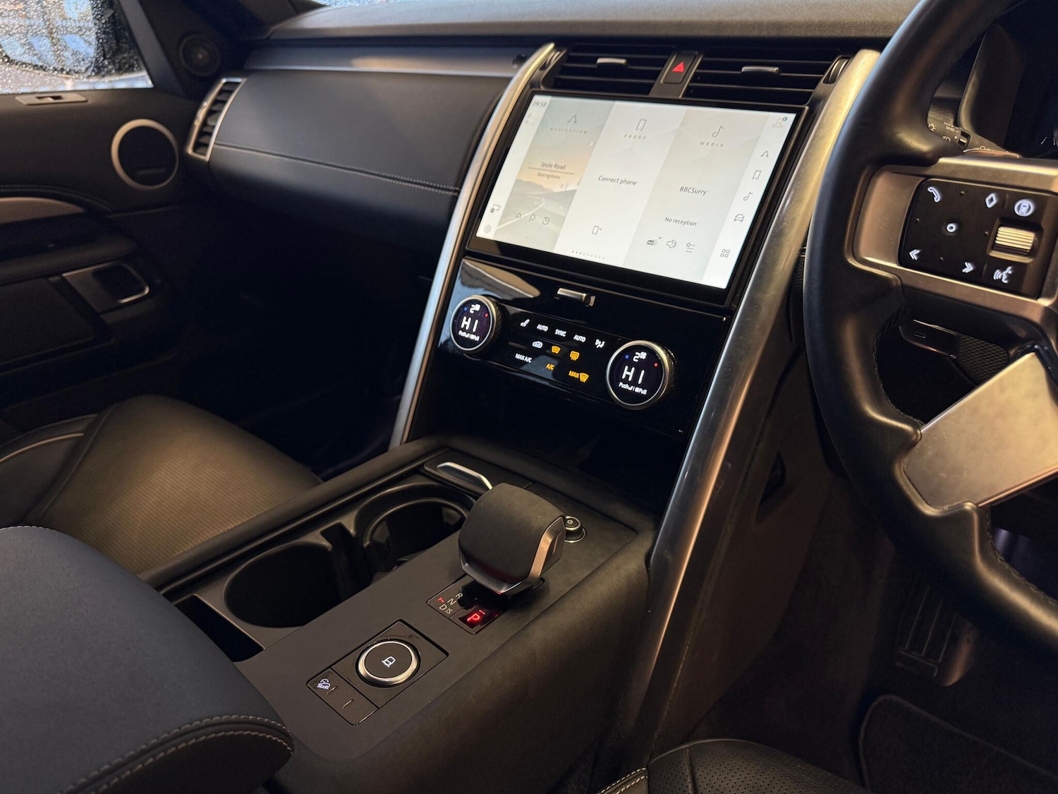 Used Land Rover Discovery 2024 for sale - 77305874: Photo 19