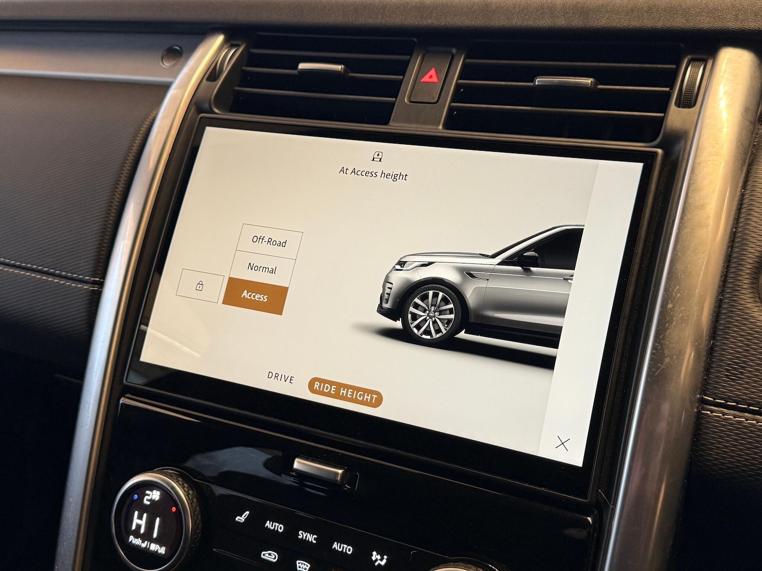 Used Land Rover Discovery 2024 for sale - 77305874: Photo 21