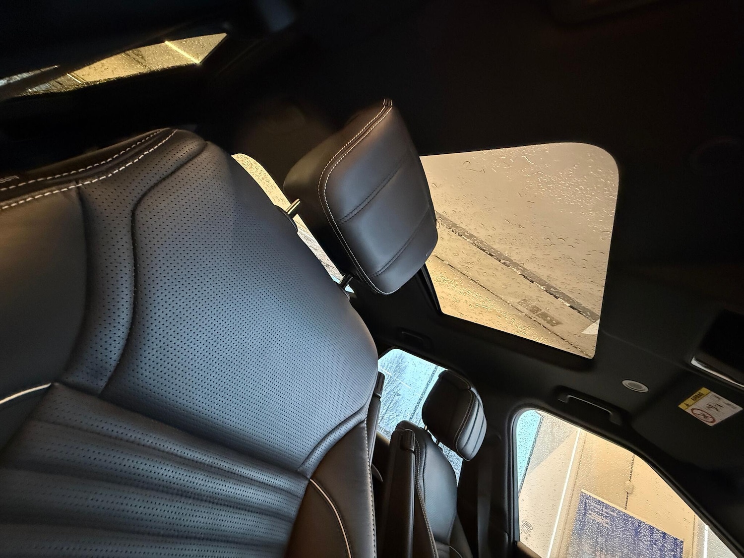 Used Land Rover Discovery 2024 for sale - 77305874: Photo 35