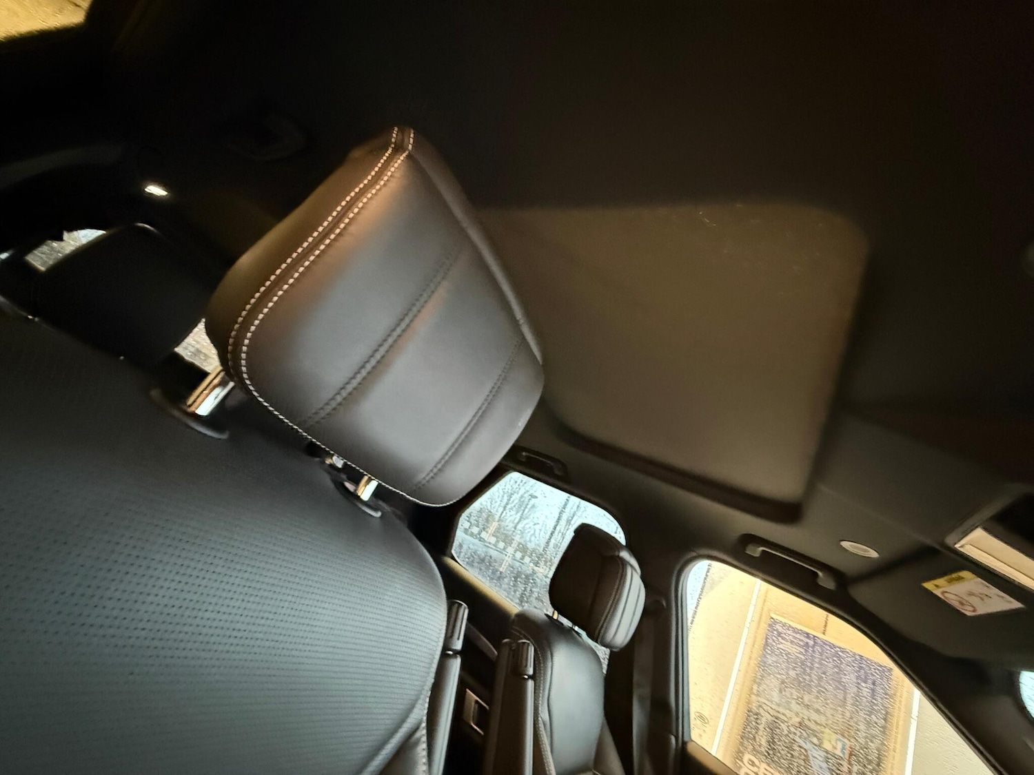 Used Land Rover Discovery 2024 for sale - 77305874: Photo 36