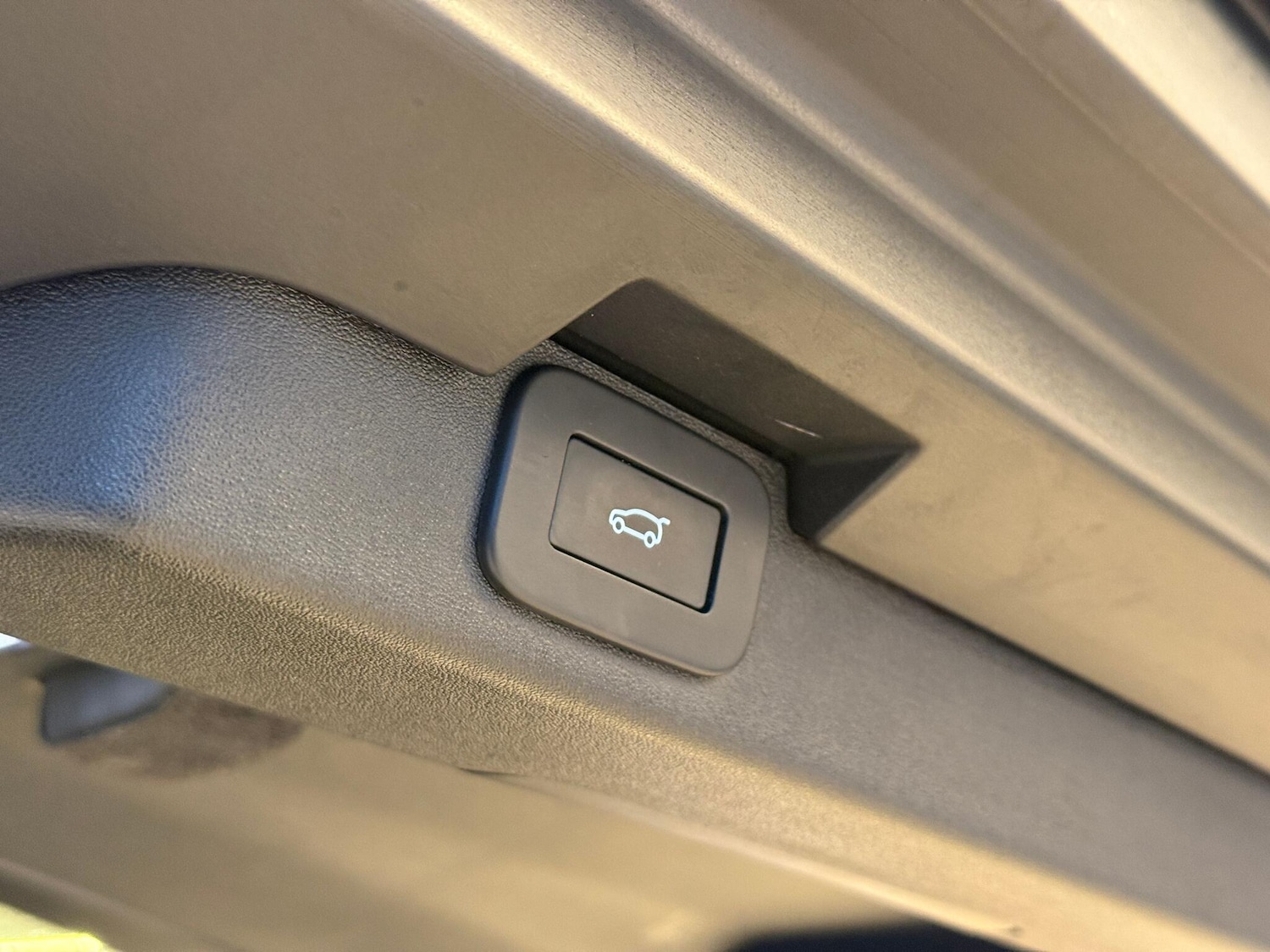 Used Land Rover Discovery 2024 for sale - 77305874: Photo 44