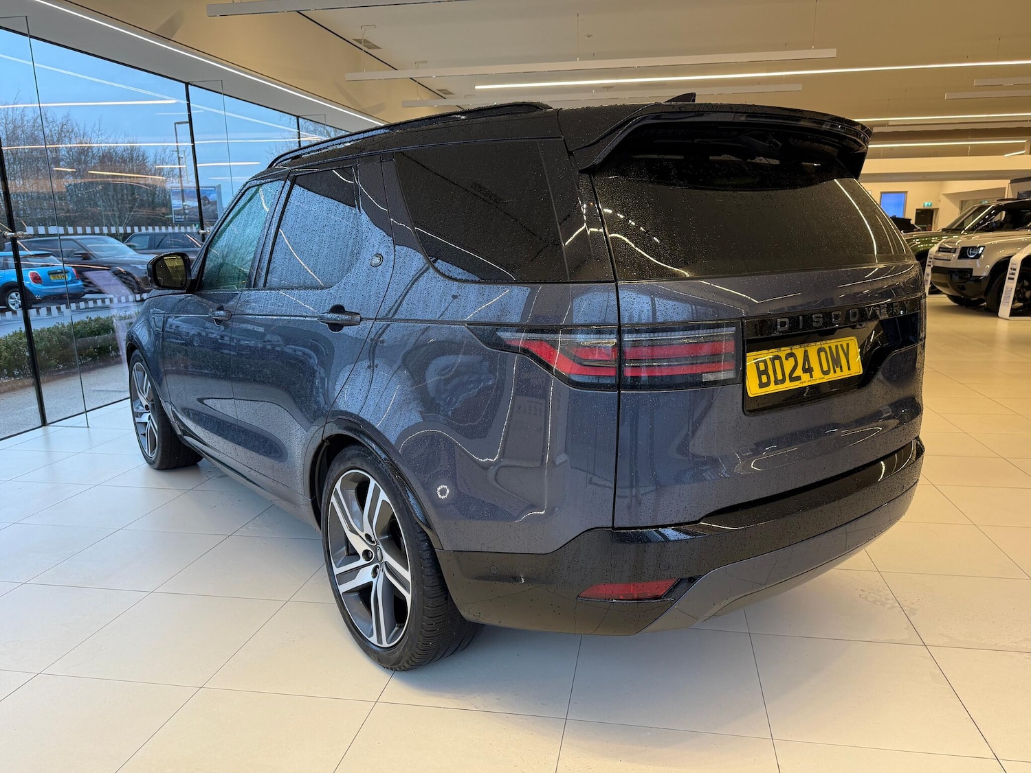 Used Land Rover Discovery 2024 for sale - 77305874: Photo 7