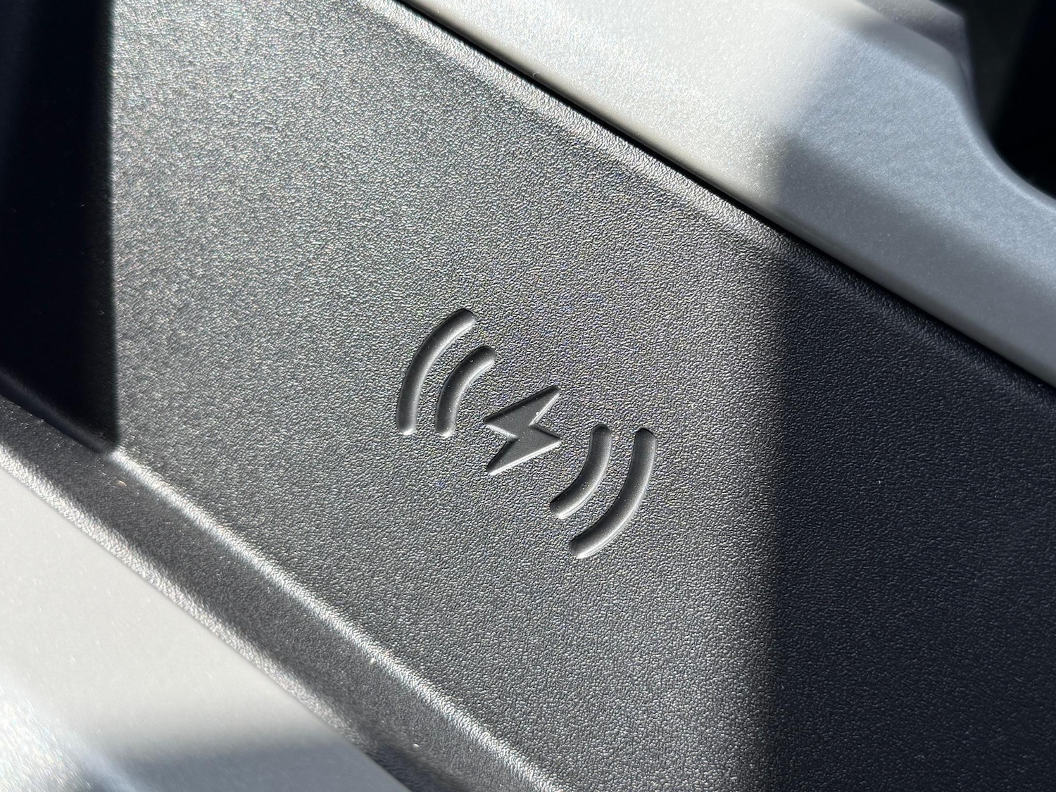 Used Land Rover Defender 2025 for sale - 77074124: Photo 23