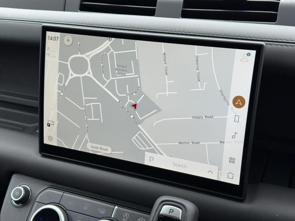 Used Land Rover Defender 2025 for sale - 77074124: Photo 30