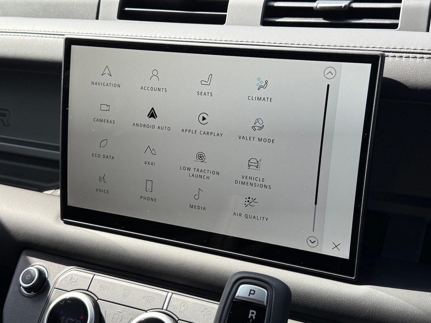 Used Land Rover Defender 2025 for sale - 77074124: Photo 47